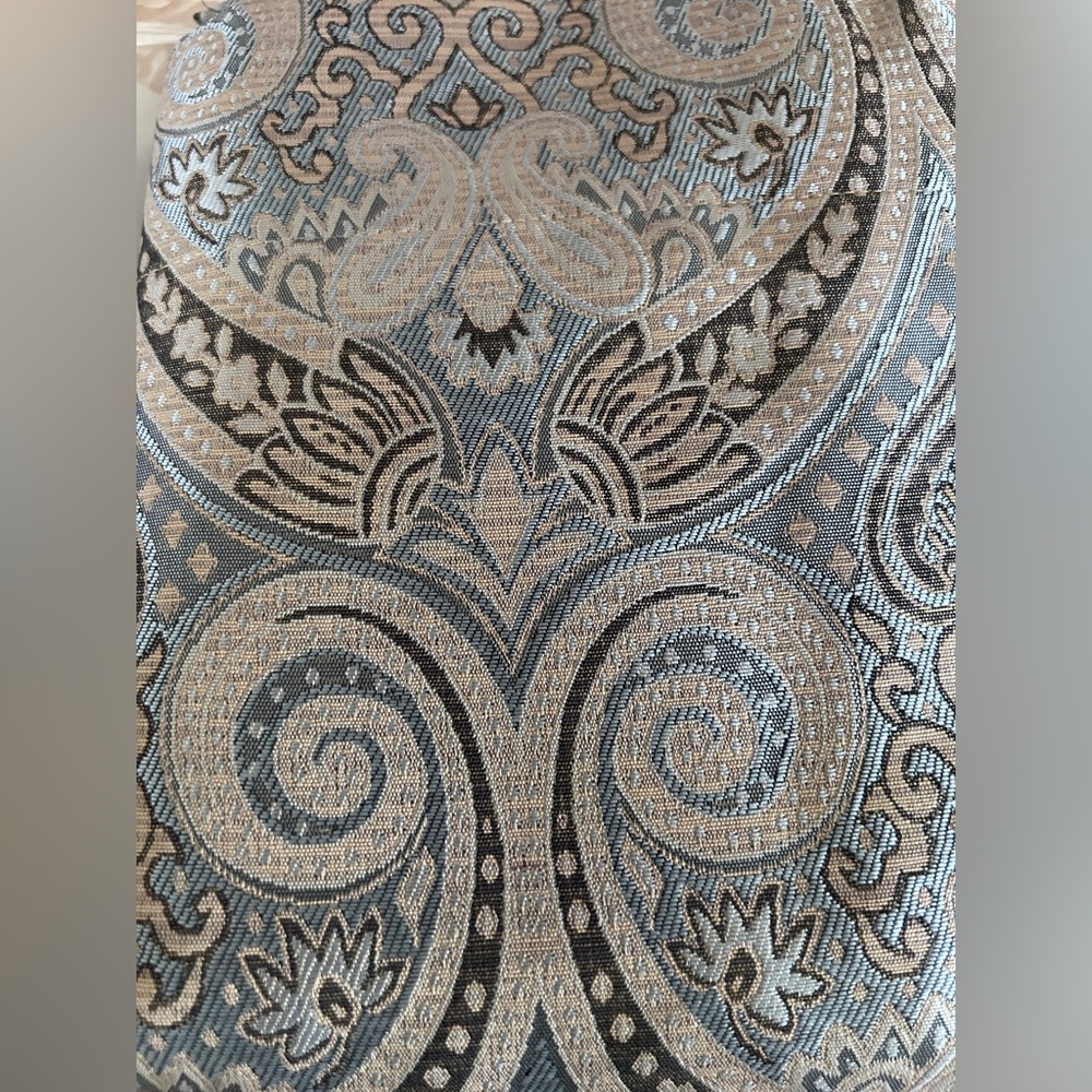 🚨SOLD🚨 Raja Gray Accent Curtains Elegant Paisley Design NWT